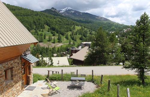 Les Claux Ski Chalet | VARS LES CLAUX - LOWER CHALET 45m² ON THE SLOPES