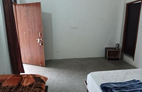 Chamoli Hotel | Vasudhara Hotel & Restaurant
