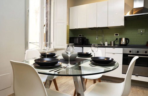 Vatican Apartment | Vatican Green R-Home will be your warm home in the center of Rome.