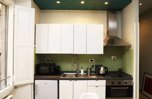 Vatican Apartment | Vatican Green R-Home will be your warm home in the center of Rome.