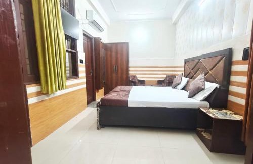 Vrindavan House | VATS VILLA "Feels like Home & Facilitates like Hotel"