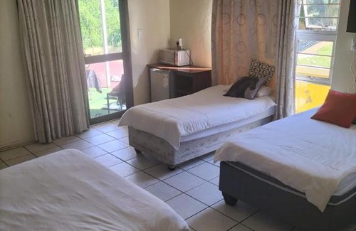 Empangeni House | VBC Guesthouse