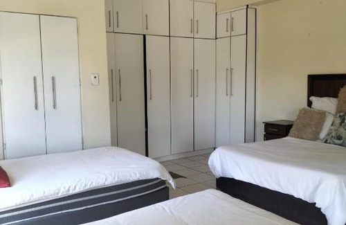 Empangeni House | VBC Guesthouse