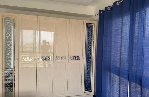 Al Ghubrah Ash Shamaliyyah Apartment | Vbx