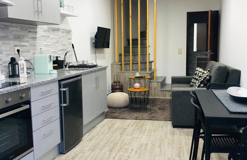 Seia Villa | VC Alojamentos T1, a 5 Minutos de Seia. Aceita Animais de Estimação!