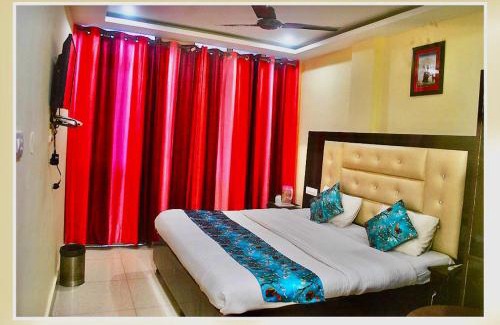Bhagsu Nag Hotel | vella marina group of hotel Ravine