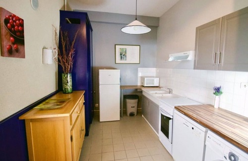 Availles-Limouzine Cottage | VéloGîtes - Entire building, the perfect place for family get-togethers?