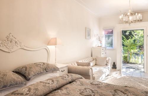 Tilba Tilba Apartment | Velvet Pear Cottage