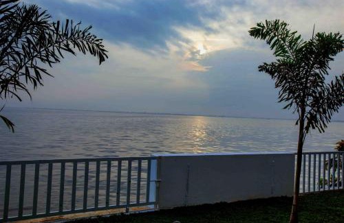 Aryad South Resort | Vembanad Village Backwater Resort by EGH