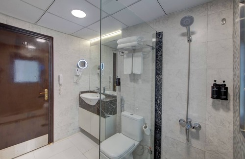 Al Muraqqabat Hotel | Vendome Plaza Hotel