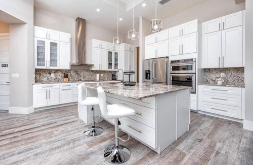 South Venice House | Venice 3 bedroom contemporary home with pool/spa and close to beautiful beaches