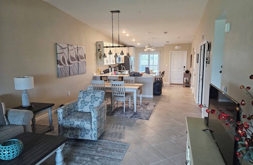 Venice Condo | Venice Florida's Wellen Park Golf Country Club Spacious 2/2 Condo Monthly Rental