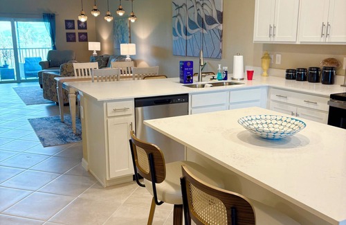 Venice Condo | Venice Florida's Wellen Park Golf Country Club Spacious 2/2 Condo Monthly Rental