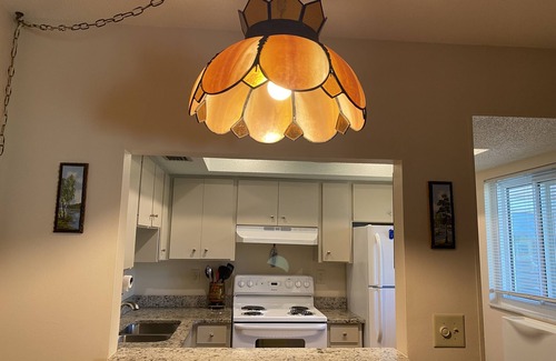 Golden Beach Condo | Venice Island condo with private beach and walking distance to Venice downtown!