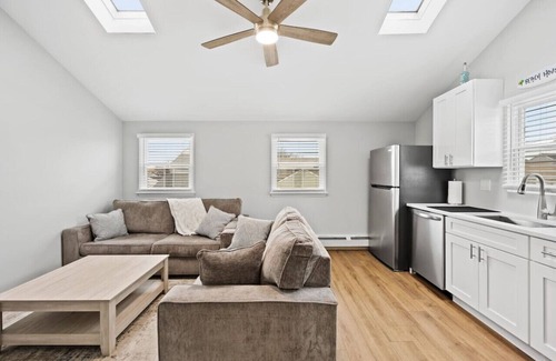 Ventnor City Apartment | Ventnor Gem 2: Apt w/Yard, Near the Boardwalk