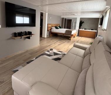 Sainte-Marie Apartment | VENUS LOCATION - Loft climatisé avec Spa