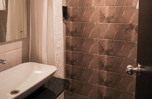 HBR Layout Hotel | Vera by Bisque Hebbal