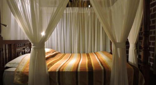 Vengurla House | Verandah By The Sea