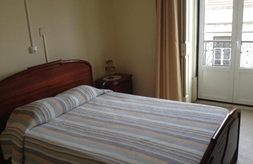 Santos House | Verde Esperança