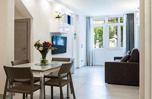 Lido di Camaiore Apartment | Versilia Residence - Colombo