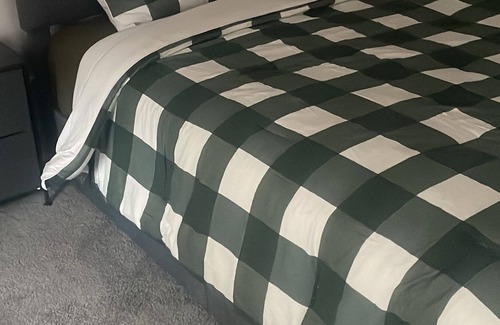 New Britain House | Very beautiful and cozy apartment. Few minutes away from a major mall