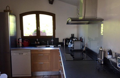 Eguilles House | Very beautiful Provencal house with air conditioning