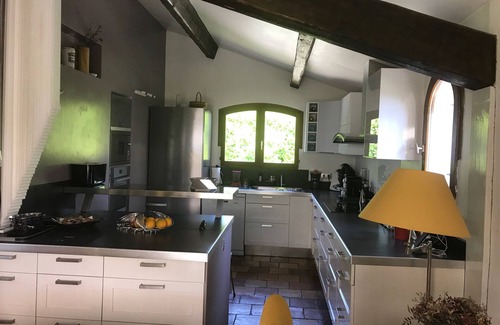 Eguilles House | Very beautiful Provencal house with air conditioning