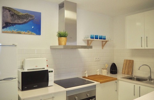 Tossa de Mar Apartment | Very bright apartment 1 min walk from the beach of Tossa recently refurbished