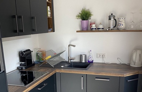 Nippes Apartment | Very bright, central & quiet location in the trendy Nippes
