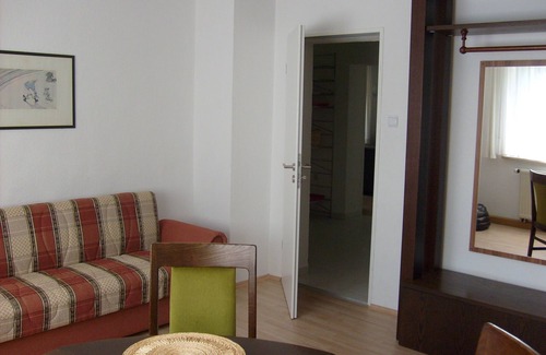 Ulm Apartment | Very close to the famous Wiblingen monastery