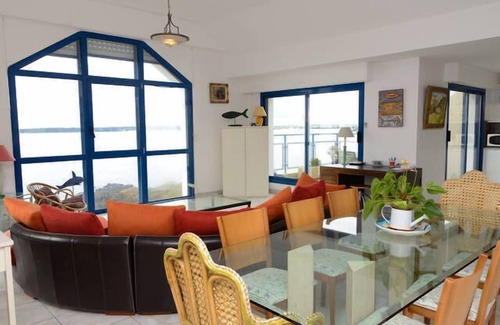 Concarneau Apartment | Very nice and large, modern apartment Penthouse feet in the water.