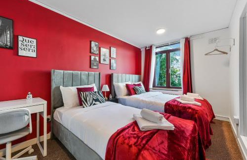 Camden Town with Primrose Hill Apartment | Very Nice Big Place in Camden Town 2 Minutes to Kings Cross