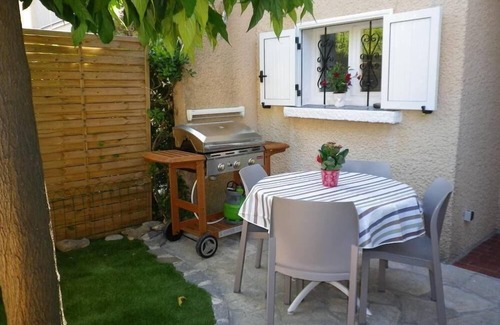 Valras-Plage House | Very nice house courtyard WIFI-150 m from the beach- PROMO 25% APRIL-MAY- OCT