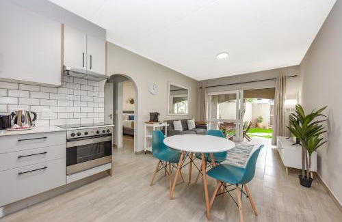 Greater Johannesburg Metropolitan Area Apartment | Via Arezzio 50