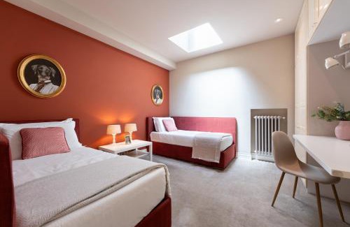 Santo Spirito Apartment | Via del Campuccio, 72 - 300 sqm Luxurious with Parking and Private Terrace - Florence Charming Apartments