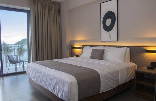 Zona Dorada Resort | Viaggio Resort Mazatlán