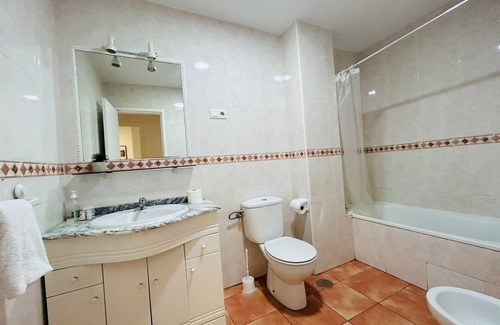 Explanada de la Estacion Apartment | Vialia down town Andra