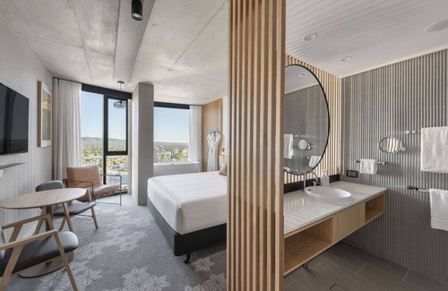 Adelaide Central Business District Hotel | Vibe Hotel Adelaide