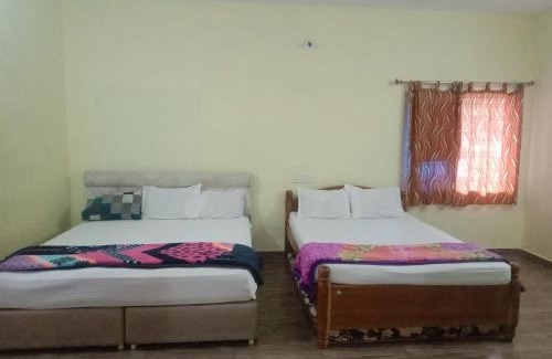 Yelagiri Hotel | Vibeesh Villa