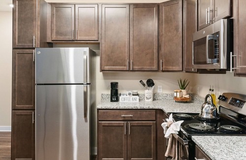 Stafford Apartment | Vibrant 2 beds/2 baths apartment, just 1 mile from Stafford Hospital