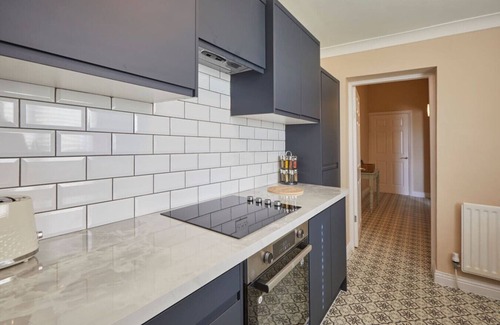South Shields House | Vibrant 3BR Coastal Haven near South Shields Beach