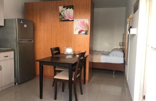 Oranjestad Apartment | VICENTE habitación