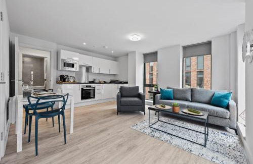 Liverpool Apartment | VICHY - Baltic Triangle Modern Apartment