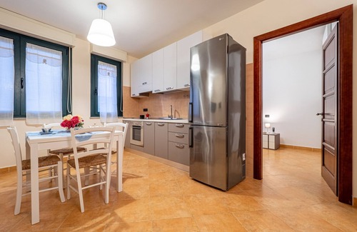 Cagliari Apartment | Vico 1° Sulis Apartment 3 with Wi-Fi and Air Conditioning