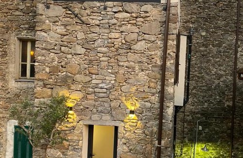 Dolceacqua House | Vicolo Rosso 2