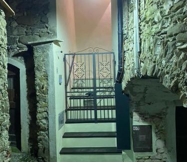 Dolceacqua House | Vicolo Rosso 2