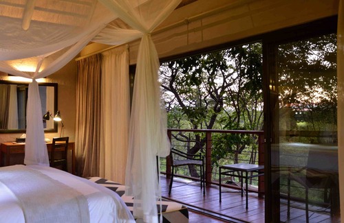 Victoria Falls Hotel | Victoria Falls Safari Suites