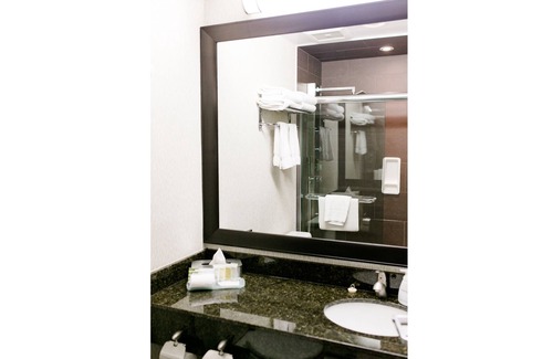 Flin Flon Hotel | Victoria Inn Flin Flon