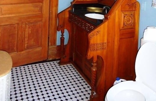 Davenport House | Victorian Mansion Weddings, Rehearsals, Family Reunions, $350 (Max Sleeps 12)