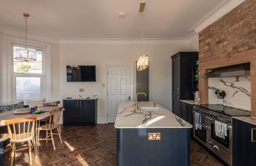 Broadstairs House | Victorian Seaside Retreat
